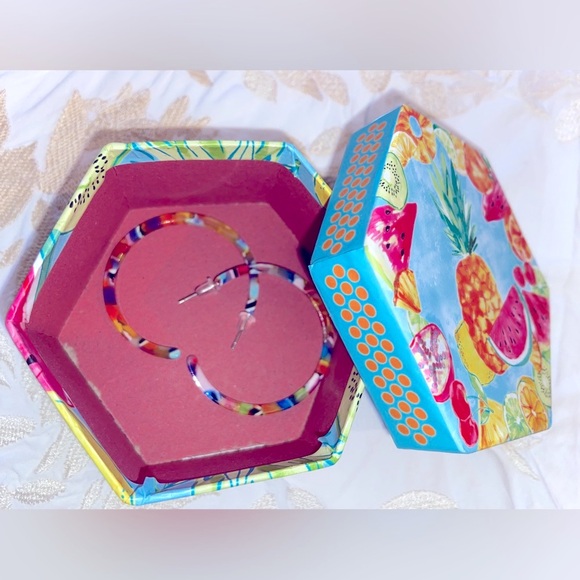🌈 NWT Colorful Confetti 🍭Hoops 🍬 1.50” Super Lightweight Earrings , Two Pair ✌️ - Picture 11 of 11